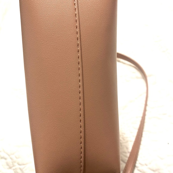 Mauve Blush Samara Crossbody purse - Picture 3 of 4